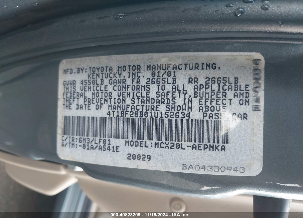 2001 TOYOTA AVALON XL VIN: 4T1BF28B01U152634