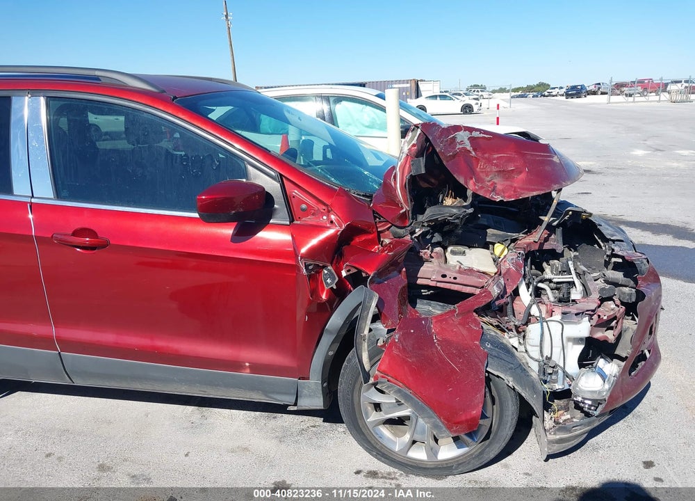 2015 FORD ESCAPE SE VIN: 1FMCU0GX2FUB10775