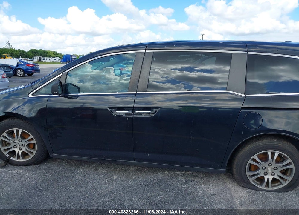 2013 HONDA ODYSSEY EX-L VIN: 5FNRL5H6XDB070486