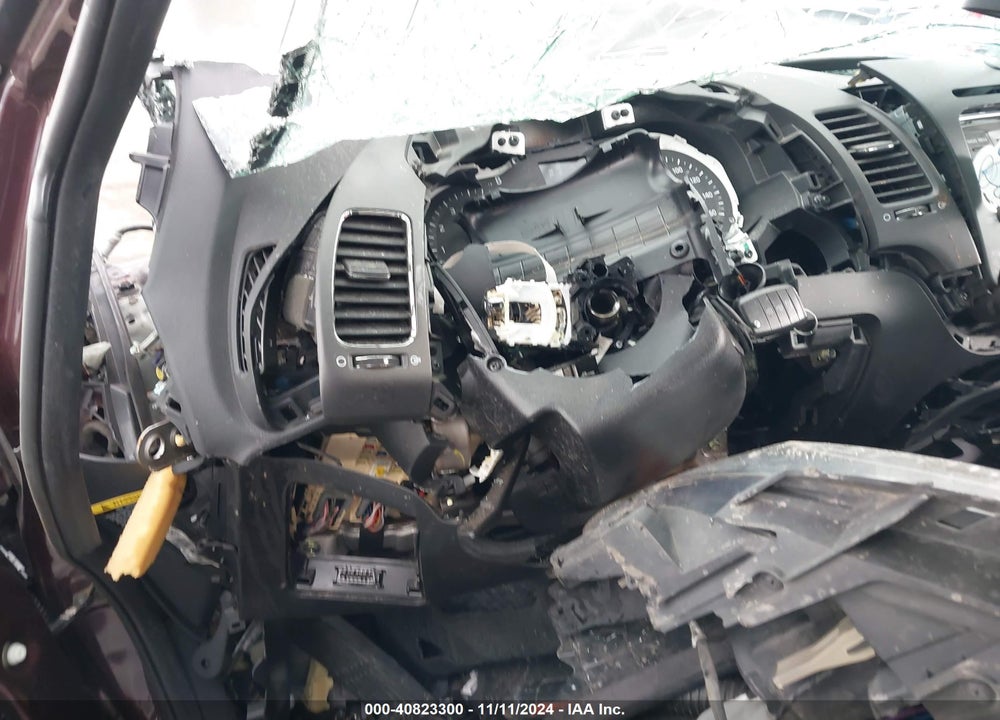 2018 KIA FORTE VIN: 3KPFK4A71JE169024