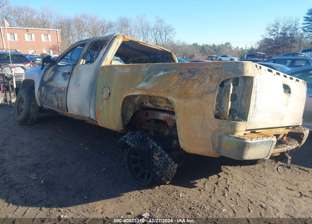2009 CHEVROLET SILVERADO 1500 LT VIN: 2GCEK29J391112770