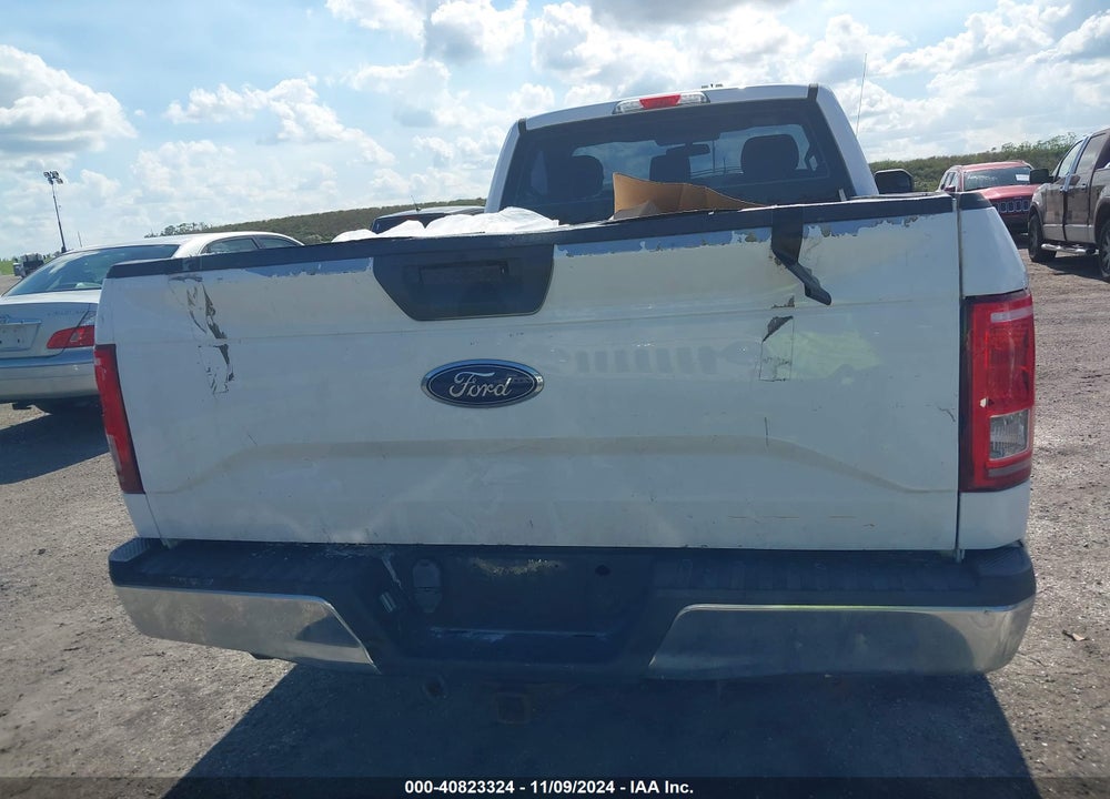 2017 FORD F-150 XL VIN: 1FTMF1C83HKD56885
