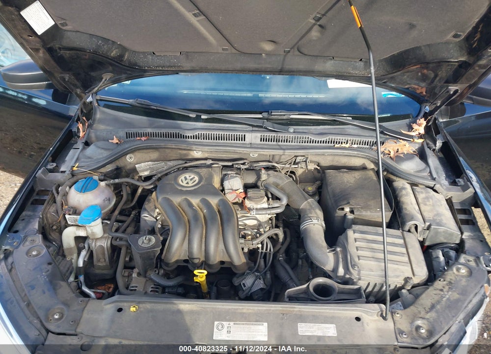 2014 VOLKSWAGEN JETTA 2.0L S VIN: 3VW2K7AJ6EM381292