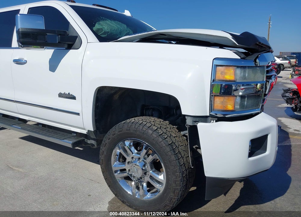 2015 CHEVROLET SILVERADO 2500HD VIN: 1GC1KXE83FF529289