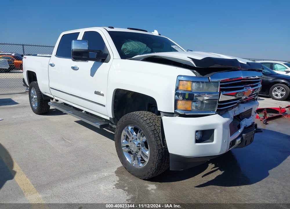 2015 CHEVROLET SILVERADO 2500HD VIN: 1GC1KXE83FF529289