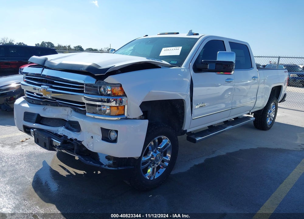2015 CHEVROLET SILVERADO 2500HD VIN: 1GC1KXE83FF529289