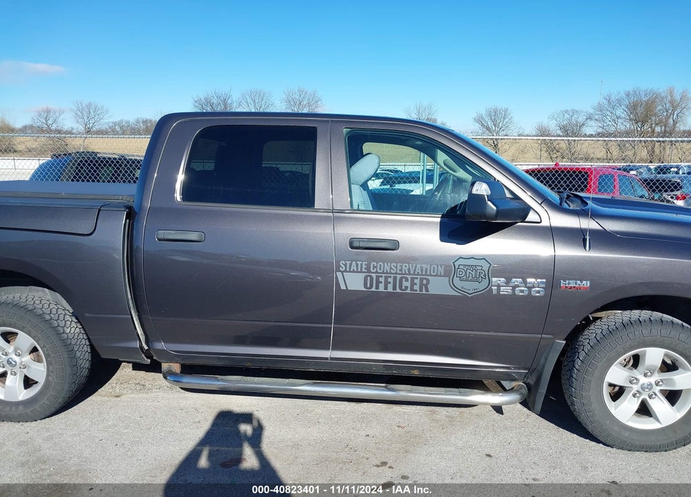 2017 RAM 1500 SSV 4X4 5'7 BOX VIN: 1C6RR7XT4HS682183