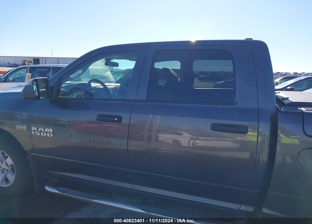 2017 RAM 1500 SSV 4X4 5'7 BOX VIN: 1C6RR7XT4HS682183