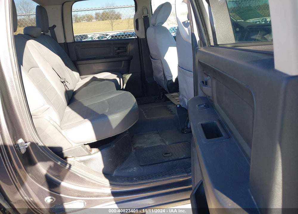2017 RAM 1500 SSV 4X4 5'7 BOX VIN: 1C6RR7XT4HS682183