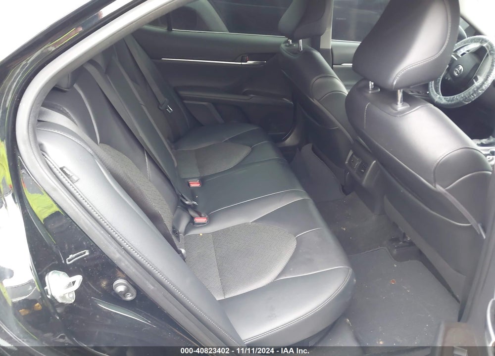 2021 TOYOTA CAMRY XLE VIN: 4T1F31AK5MU557536
