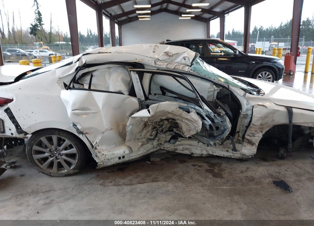 2021 MAZDA 3 SELECT VIN: JM1BPABL2M1320955
