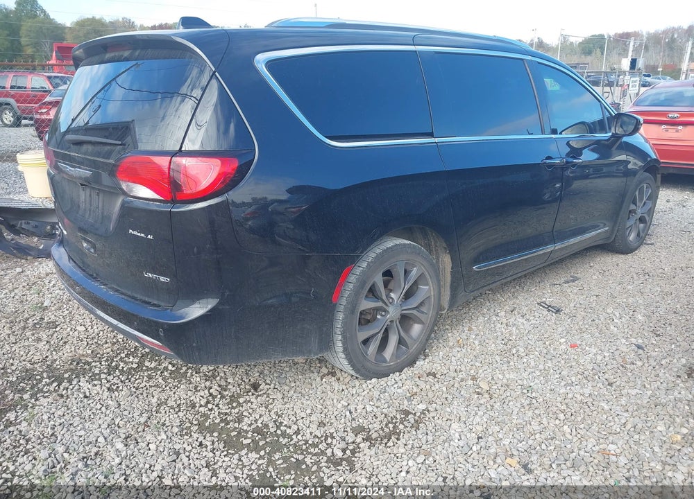 2017 CHRYSLER PACIFICA LIMITED VIN: 2C4RC1GG2HR748676