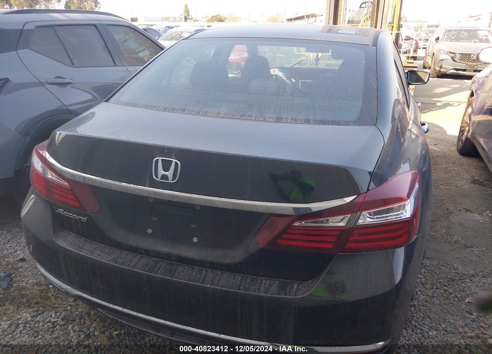 2017 HONDA ACCORD LX VIN: 1HGCR2F37HA235082