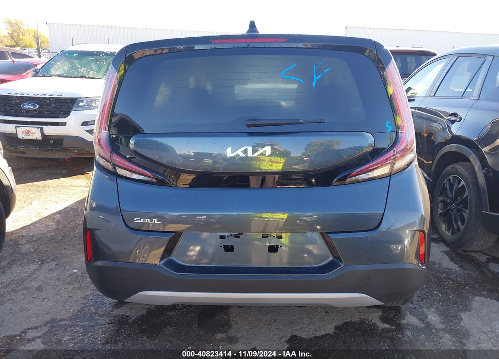 2023 KIA SOUL LX VIN: KNDJ23AU8P7202782