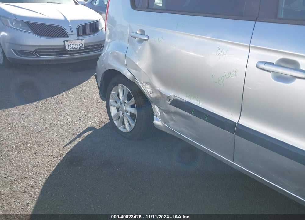 2013 KIA SOUL VIN: KNDJT2A67D7535124