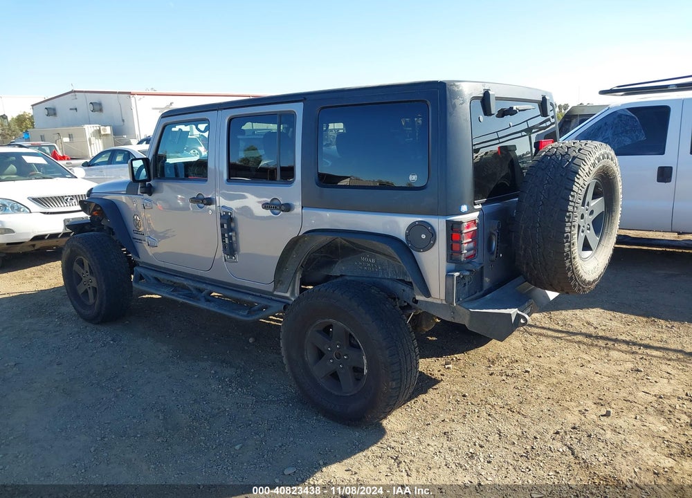 2015 JEEP WRANGLER UNLIMITED SPORT VIN: 1C4BJWDG9FL766719