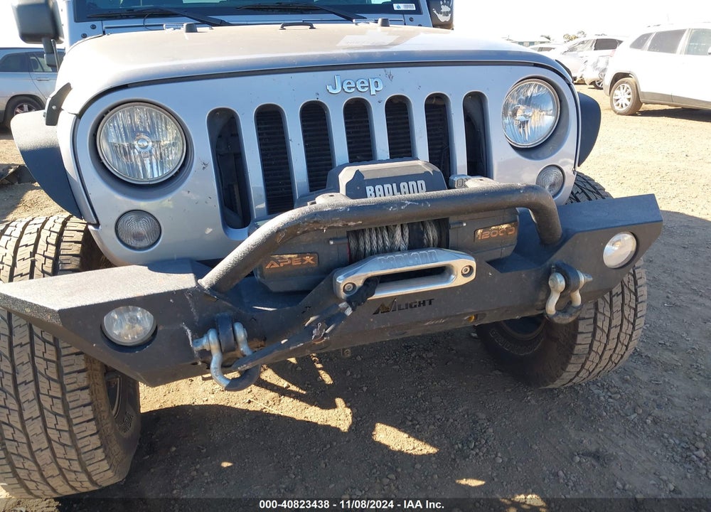 2015 JEEP WRANGLER UNLIMITED SPORT VIN: 1C4BJWDG9FL766719