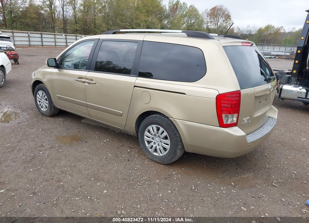 2011 KIA SEDONA LX VIN: KNDMG4C7XB6405053