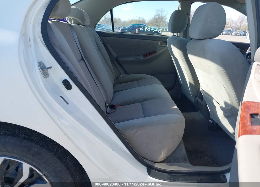 2008 TOYOTA COROLLA LE VIN: 2T1BR32E58C928445