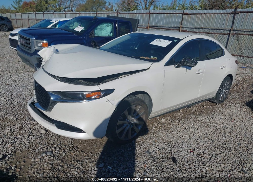 2020 MAZDA 3 PREFERRED PACKAGE VIN: JM1BPADLXL1172341