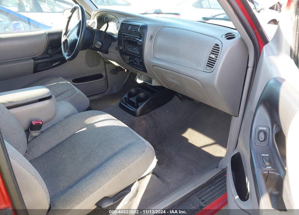 2000 FORD RANGER XL/XLT VIN: 1FTYR14V6YPB82262