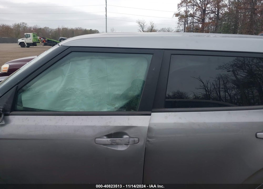 2022 KIA SOUL LX VIN: KNDJ23AU2N7807748