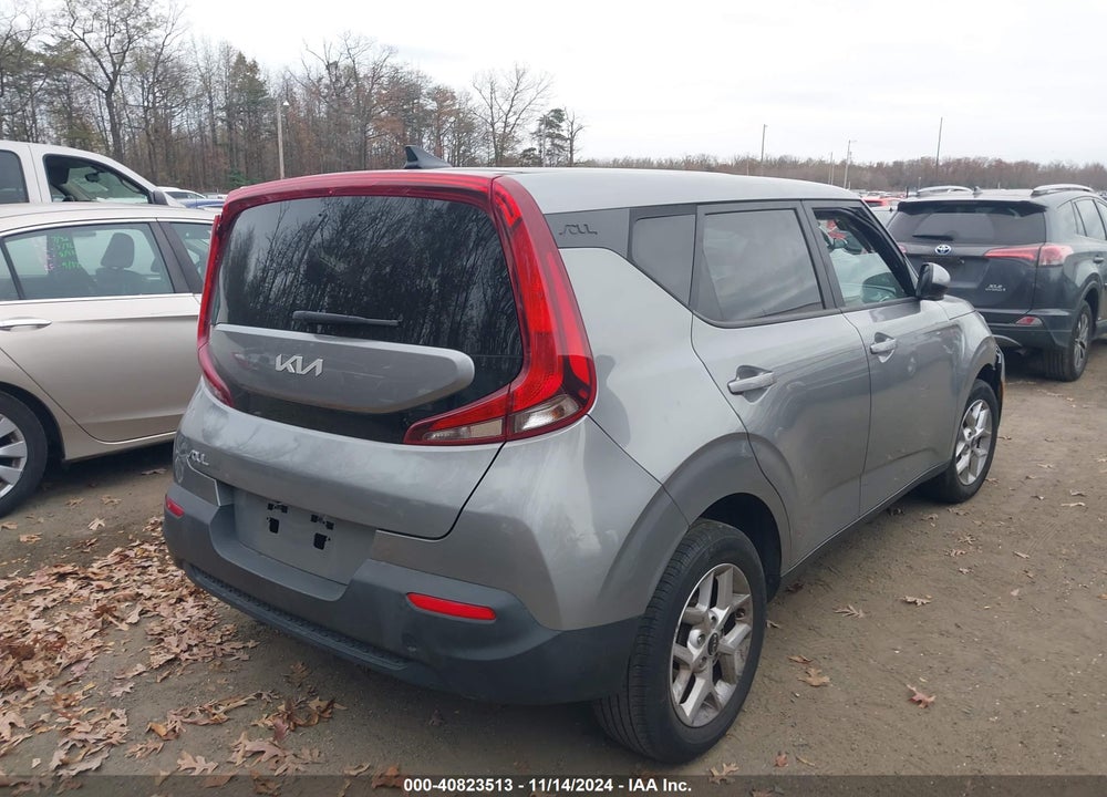 2022 KIA SOUL LX VIN: KNDJ23AU2N7807748