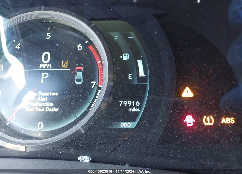 2017 LEXUS IS 200T VIN: JTHBA1D21H5061829