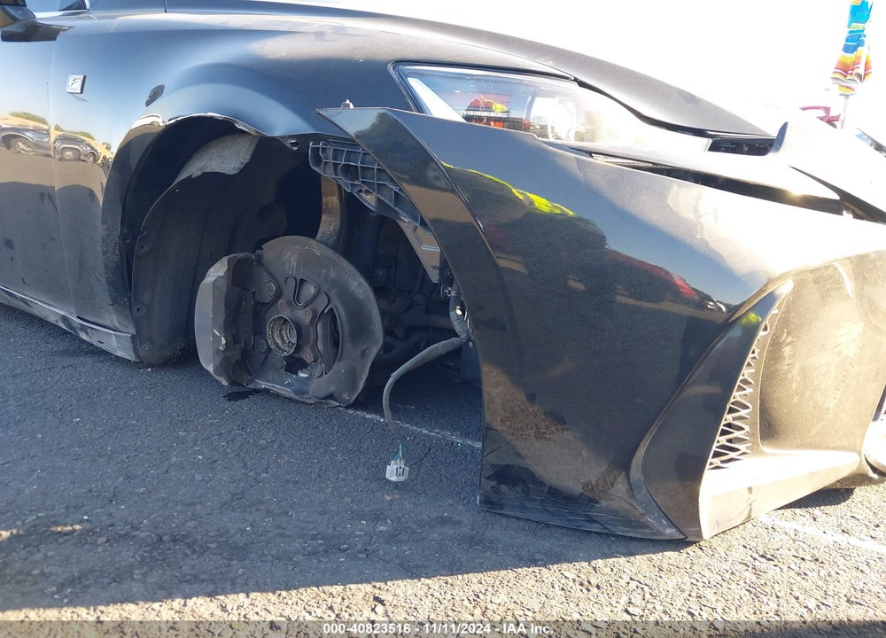 2017 LEXUS IS 200T VIN: JTHBA1D21H5061829