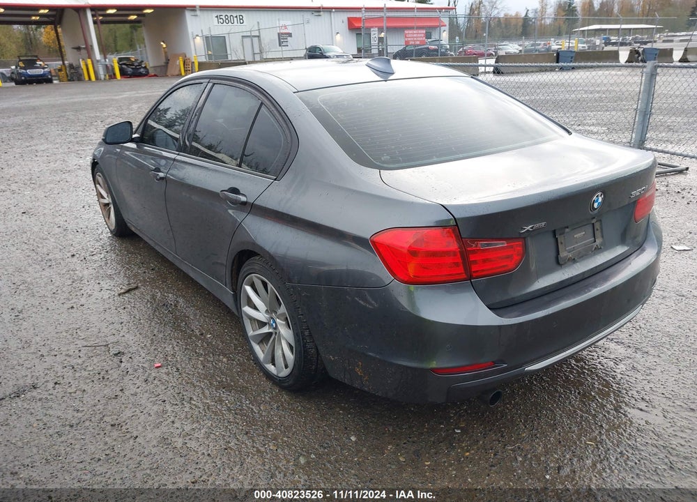 2013 BMW 320I XDRIVE VIN: WBA3C3C54DF146785