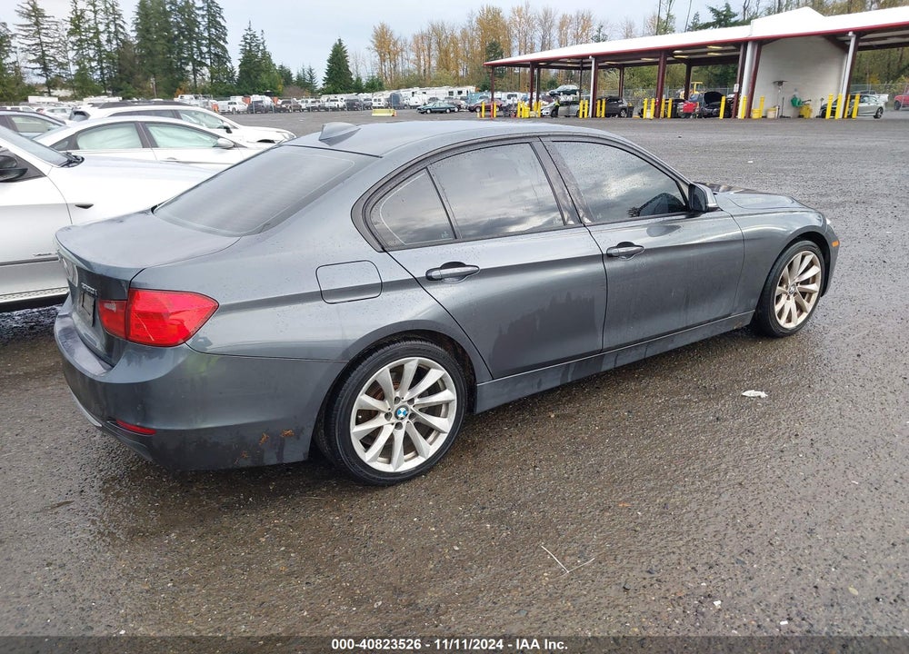 2013 BMW 320I XDRIVE VIN: WBA3C3C54DF146785