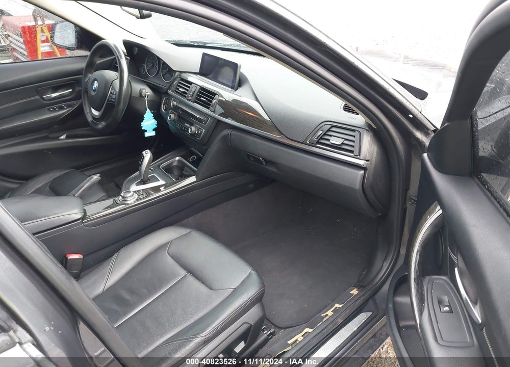 2013 BMW 320I XDRIVE VIN: WBA3C3C54DF146785
