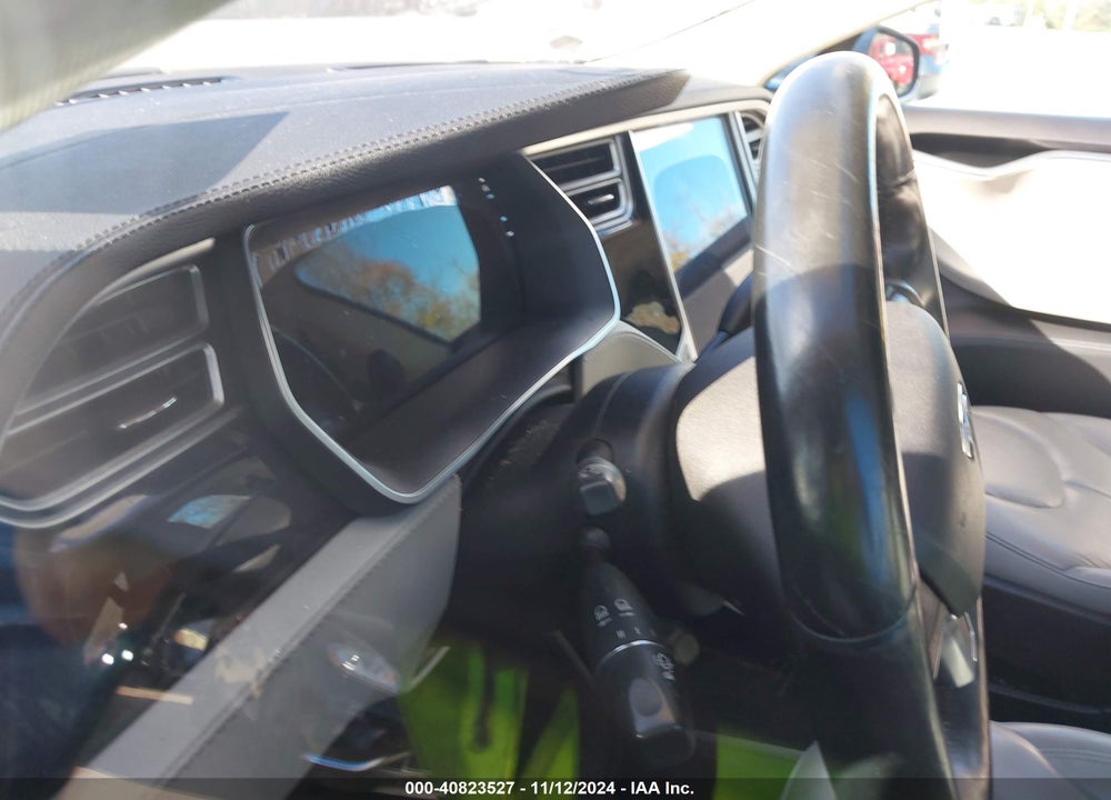 2014 TESLA MODEL S VIN: 5YJSA1H11EFP40531
