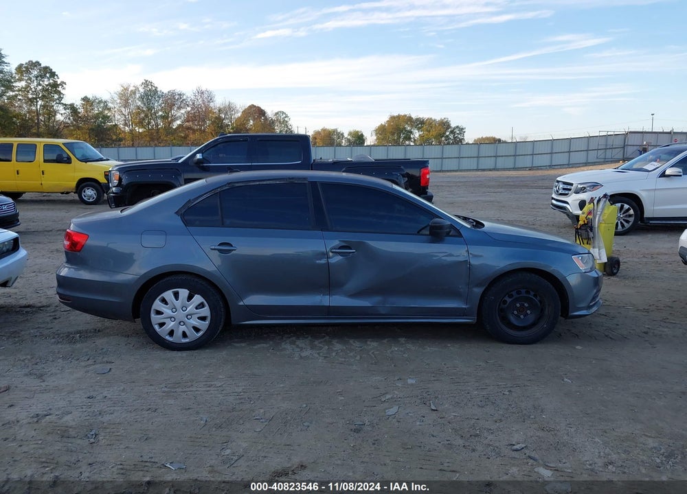 2015 VOLKSWAGEN JETTA 2.0L TDI S VIN: 3VWLA7AJ1FM323793