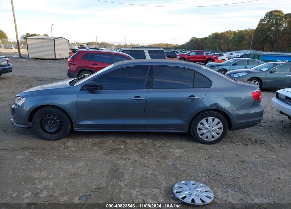 2015 VOLKSWAGEN JETTA 2.0L TDI S VIN: 3VWLA7AJ1FM323793