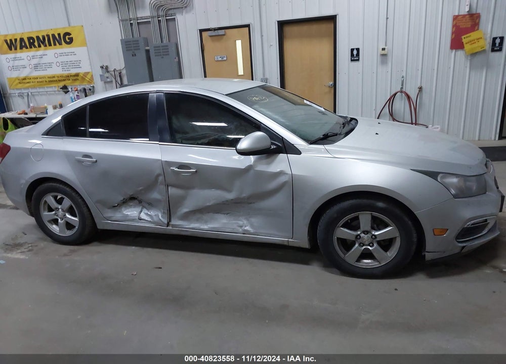 2015 CHEVROLET CRUZE 1LT AUTO VIN: 1G1PC5SB6F7253897