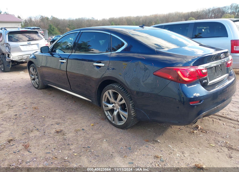 2015 INFINITI Q70L 3.7X VIN: JN1BY1PR0FM831319