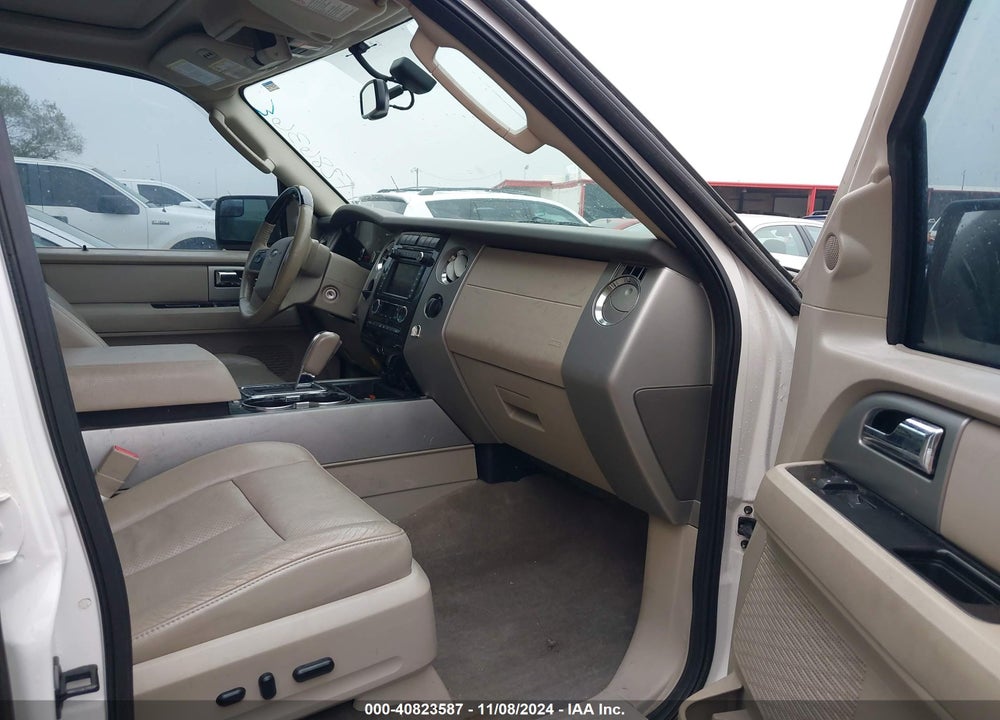 2013 FORD EXPEDITION EL LIMITED VIN: 1FMJK1K57DEF28636