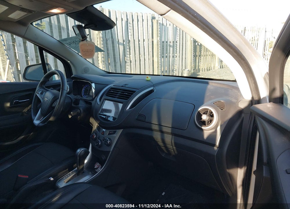 2015 CHEVROLET TRAX LT VIN: 3GNCJRSB6FL173246