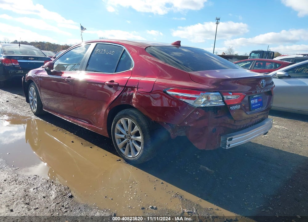 2020 TOYOTA CAMRY LE VIN: 4T1C11AK1LU377526