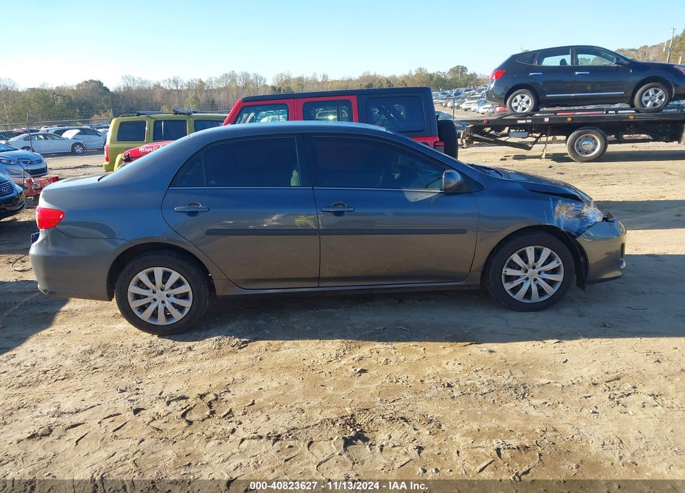 2013 TOYOTA COROLLA LE VIN: 2T1BU4EE0DC965977