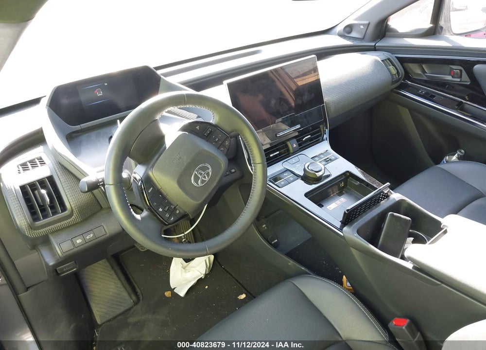 2023 TOYOTA BZ4X LIMITED VIN: JTMABACA9PA025119