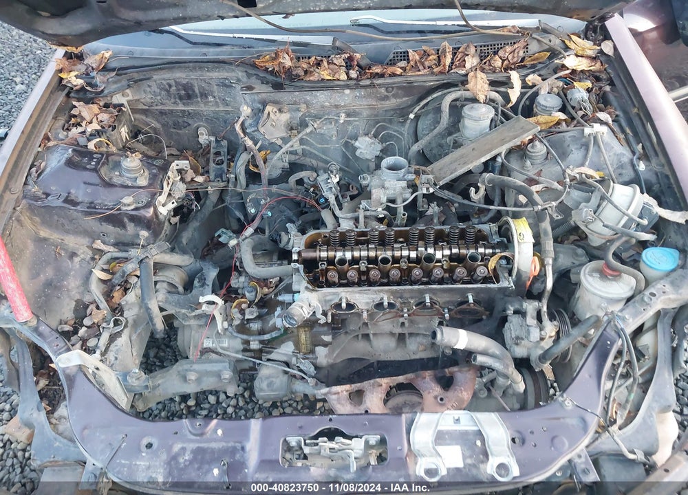 2000 HONDA CIVIC LX VIN: 1HGEJ6572YL024100