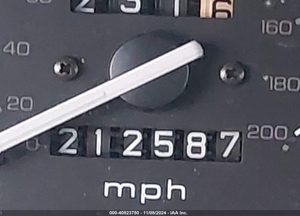 2000 HONDA CIVIC LX VIN: 1HGEJ6572YL024100