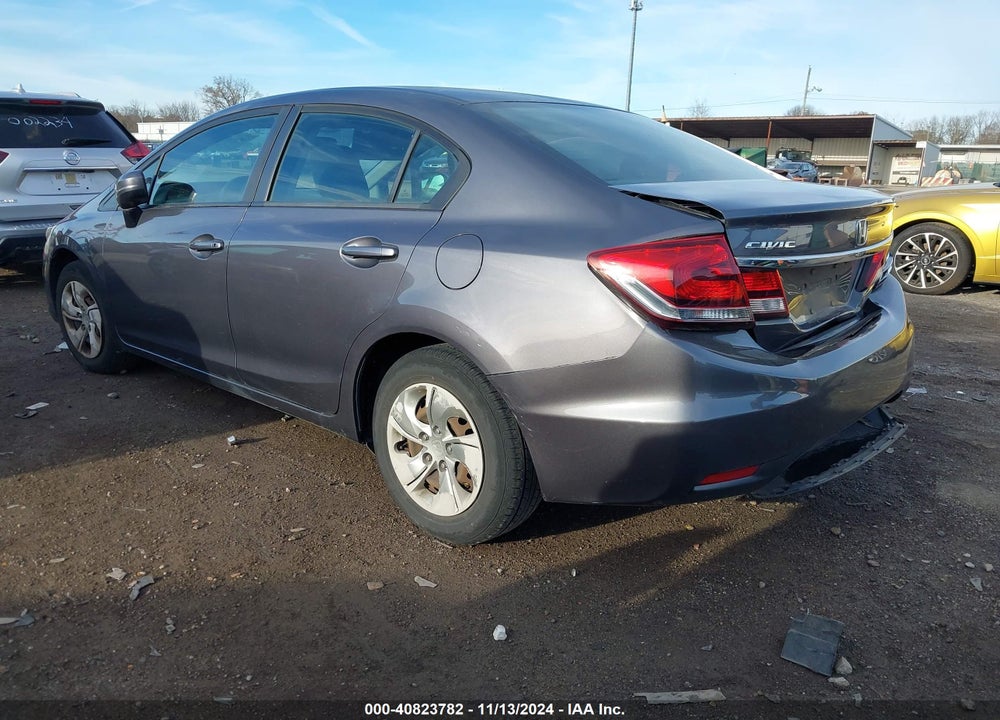2014 HONDA CIVIC LX VIN: 19XFB2F57EE041551