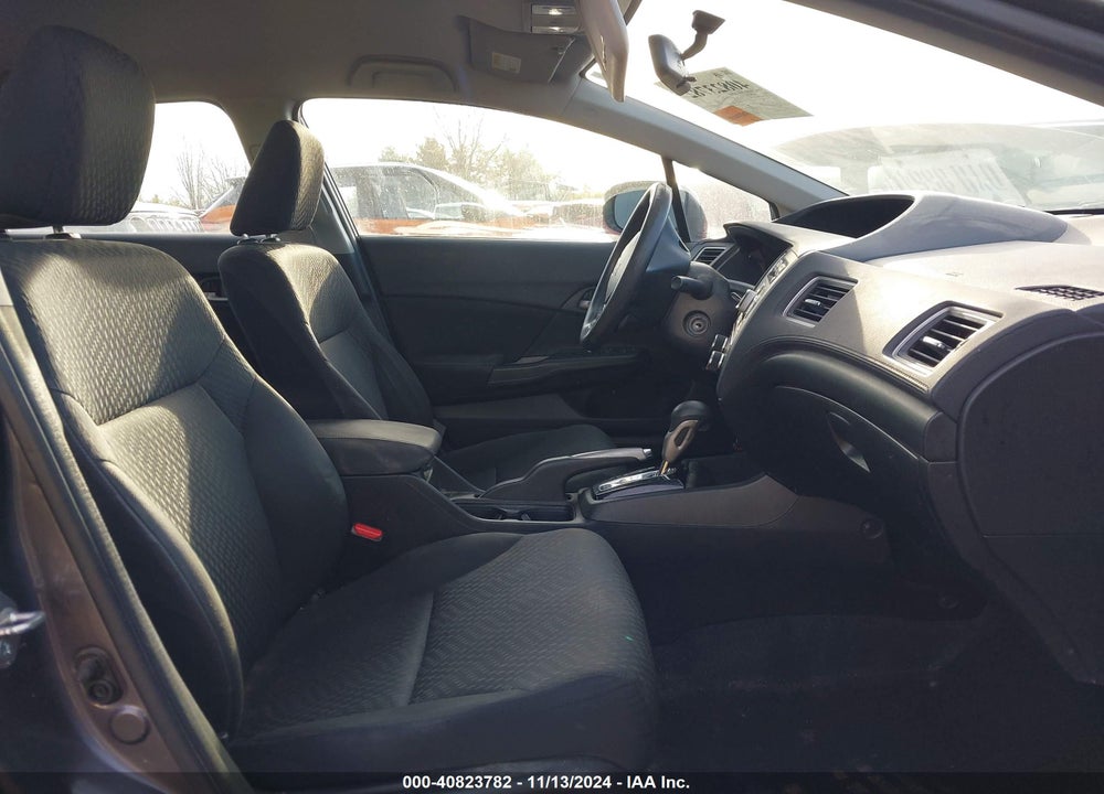 2014 HONDA CIVIC LX VIN: 19XFB2F57EE041551