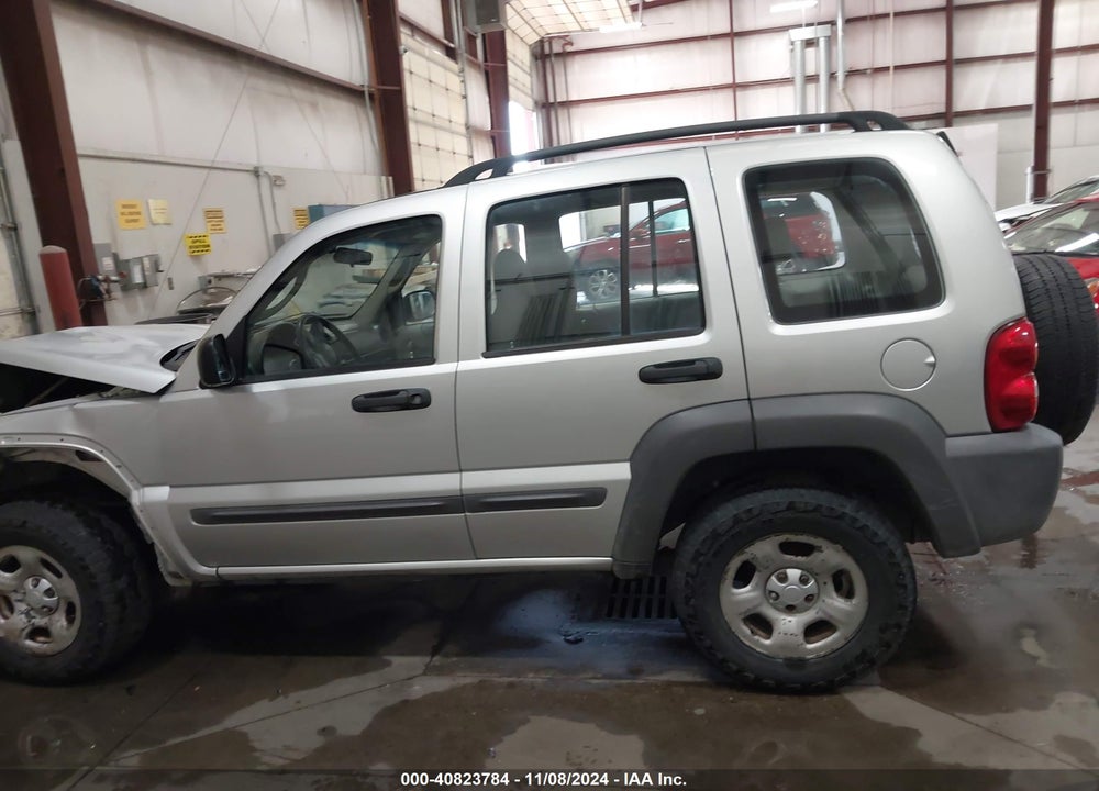 2003 JEEP LIBERTY SPORT VIN: 1J4GL48K73W643329