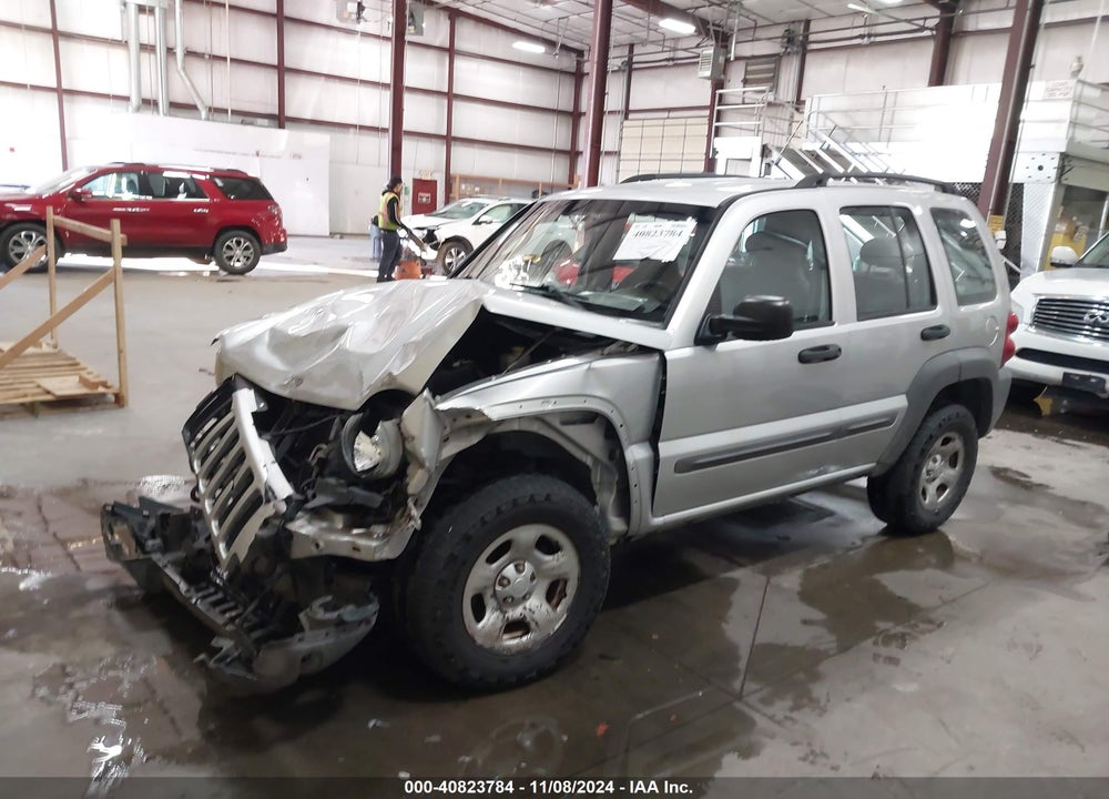 2003 JEEP LIBERTY SPORT VIN: 1J4GL48K73W643329