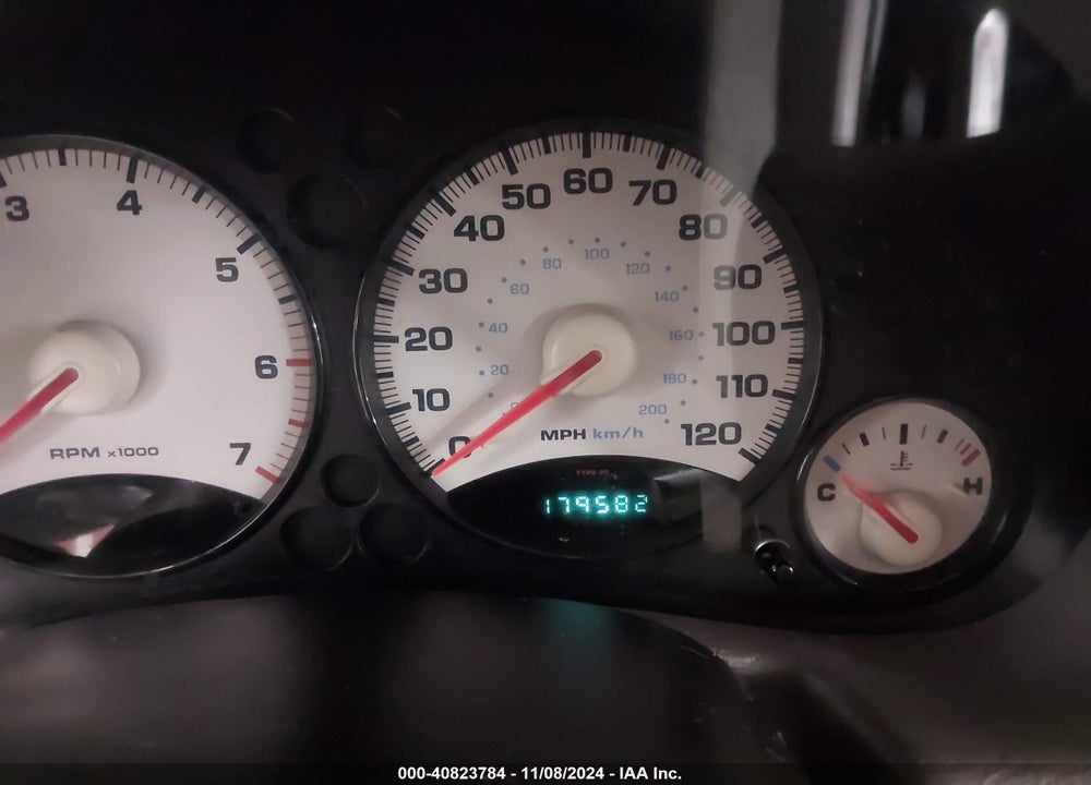 2003 JEEP LIBERTY SPORT VIN: 1J4GL48K73W643329