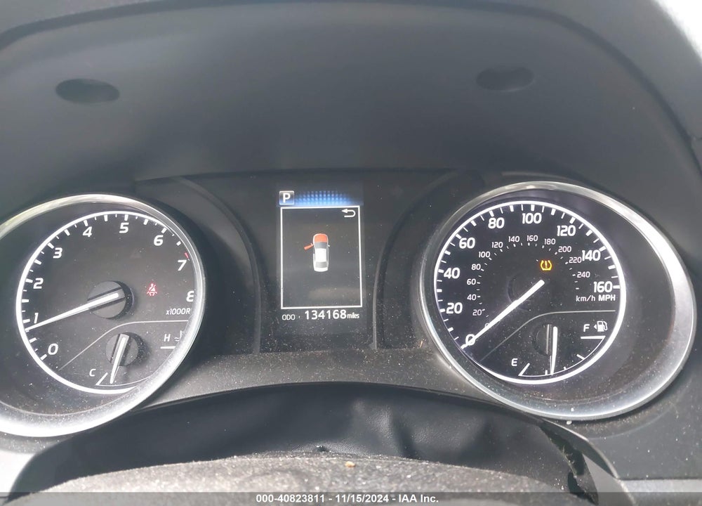 2018 TOYOTA CAMRY LE VIN: 4T1B11HK8JU045372